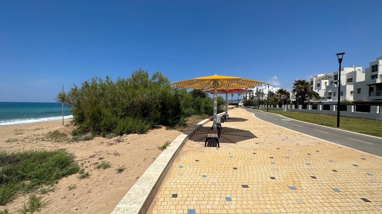 Gw951 Gugel Waves Amazing Seaview Apartments 나하리야 외부 사진